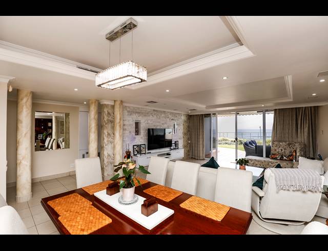 3 BEDROOM APARTMENT FOR SALE IN UMHLANGA CENTRAL